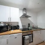 Hayy Comfort In The Heart Of Kirkstall * Leeds (West Yorkshire)