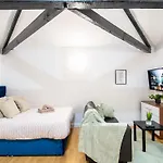 Hayy Comfort In The Heart Of Kirkstall Apartment