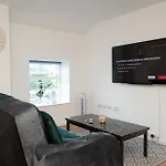 Hayy Comfort In The Heart Of Kirkstall Leeds (West Yorkshire)
