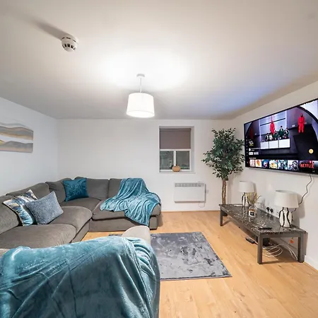 Apartment Bv Charming 2-bedroom By Kirkstall Shopping Centre, Free Parking *