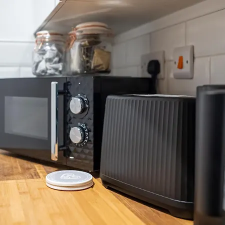 Bv Charming Bedroom By Kirkstall Shopping Centre, Free Parking * Leeds (West Yorkshire)