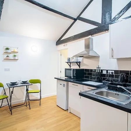 公寓 Bv Charming Bedroom By Kirkstall Shopping Centre, Free Parking