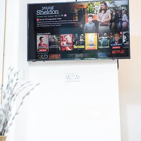 Bv Charming Bedroom By Kirkstall Shopping Centre, Free Parking 公寓 *