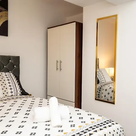 Bv Charming Bedroom By Kirkstall Shopping Centre, Free Parking 公寓 *