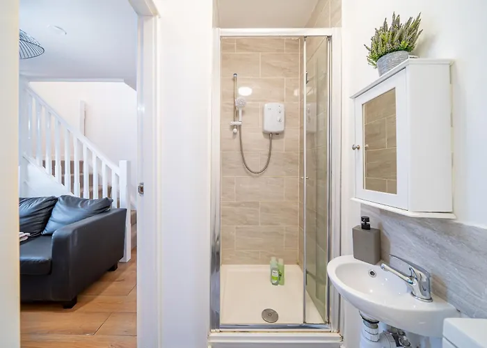 Hayy Comfort In The Heart Of Kirkstall Апартаменты *