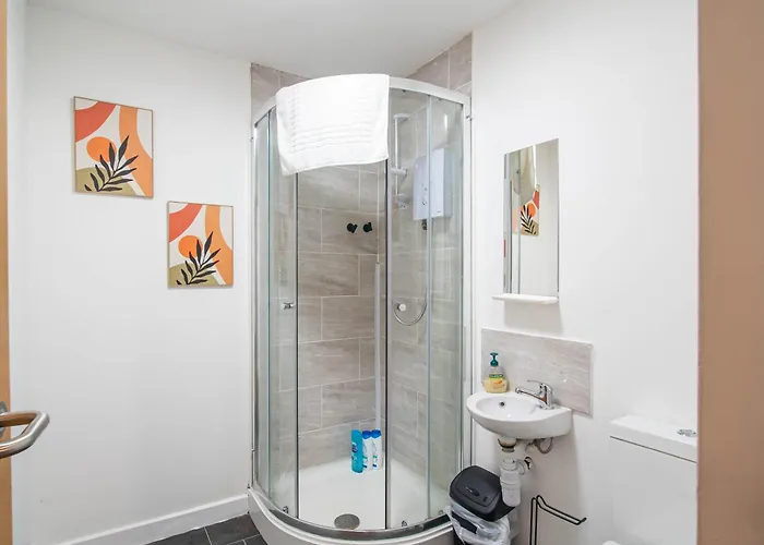 Apartment Hayy Comfort In The Heart Of Kirkstall Leeds (West Yorkshire)