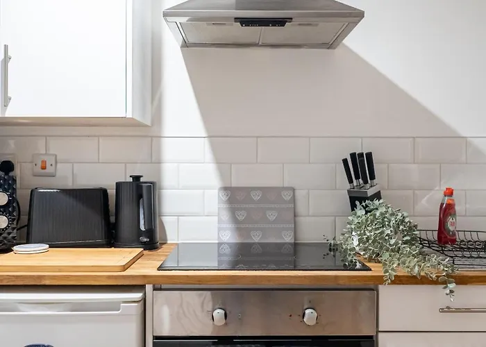 Hayy Comfort In The Heart Of Kirkstall Leeds (West Yorkshire)