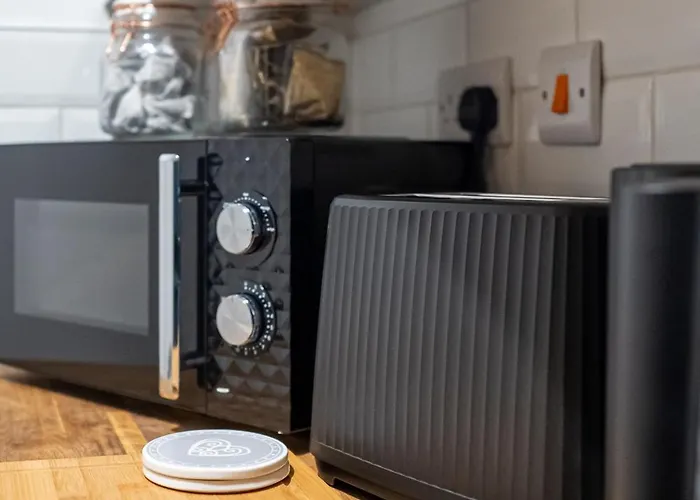 Hayy Comfort In The Heart Of Kirkstall * Leeds (West Yorkshire)