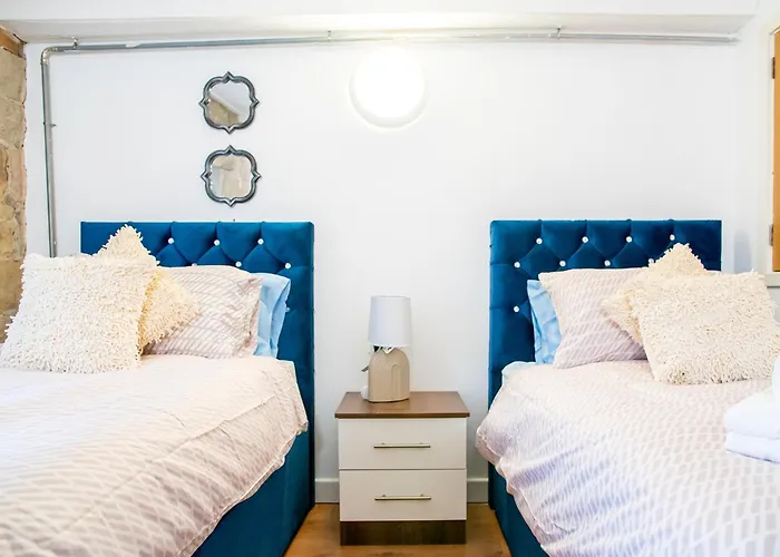 Hayy Comfort In The Heart Of Kirkstall * Leeds (West Yorkshire)