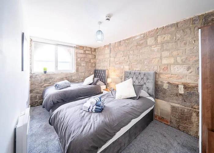 Hayy Comfort In The Heart Of Kirkstall Apartment *