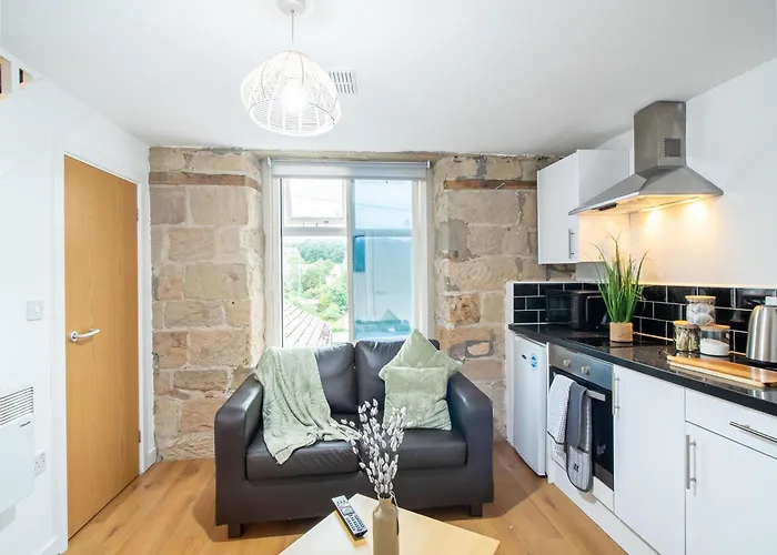 Апартаменты Hayy Comfort In The Heart Of Kirkstall