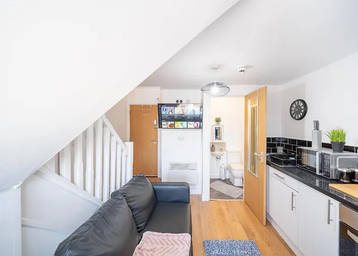 Apartment Hayy Comfort In The Heart Of Kirkstall Leeds (West Yorkshire)