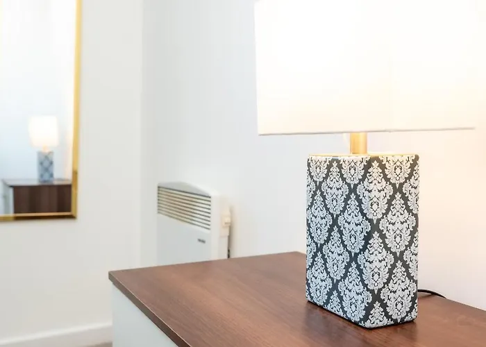 Hayy Comfort In The Heart Of Kirkstall * Leeds (West Yorkshire)