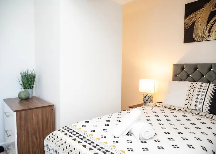 Hayy Comfort In The Heart Of Kirkstall Апартаменты