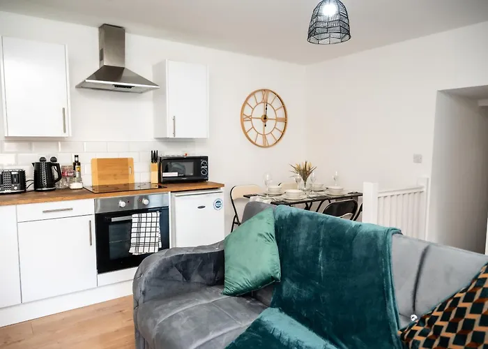 Hayy Comfort In The Heart Of Kirkstall Apartment *